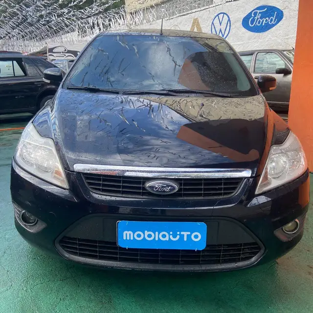 Carro Ford Focus Hatch 2013 GLX 2.0 16V (Flex)