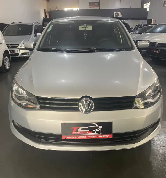 Carro Volkswagen Voyage 2013 1.0 Total Flex