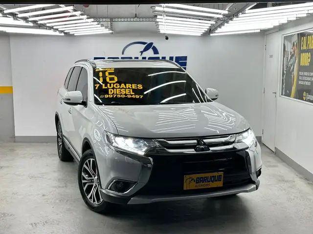 Carro Mitsubishi Outlander 2016 2.2 DI-D 4WD (Aut)