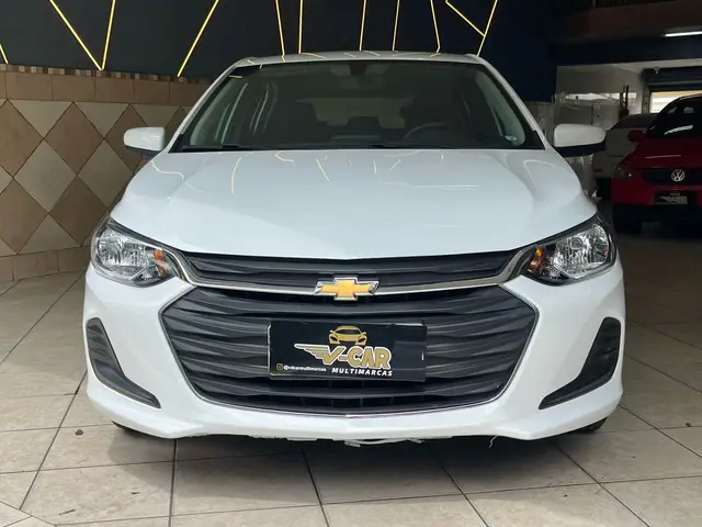 Carro Chevrolet Onix 2023 LT 1.0