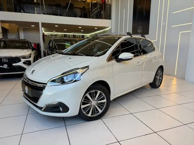 Carro Peugeot 208 2018 Griffe 1.6 16V (Flex) (Aut)