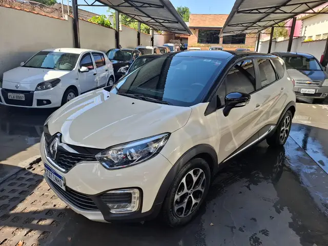 Carro Renault Captur 2018 Intense 2.0 16v (Aut) (Flex)