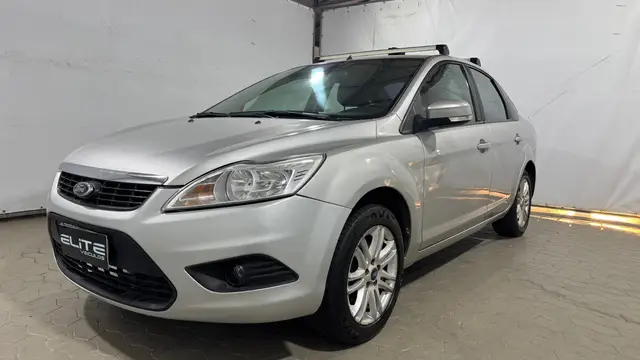 Carro Ford Focus Sedan 2013 GLX 2.0 16V (Flex)