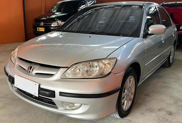 Carro Honda Civic 2005 Sedan LX 1.7 16V