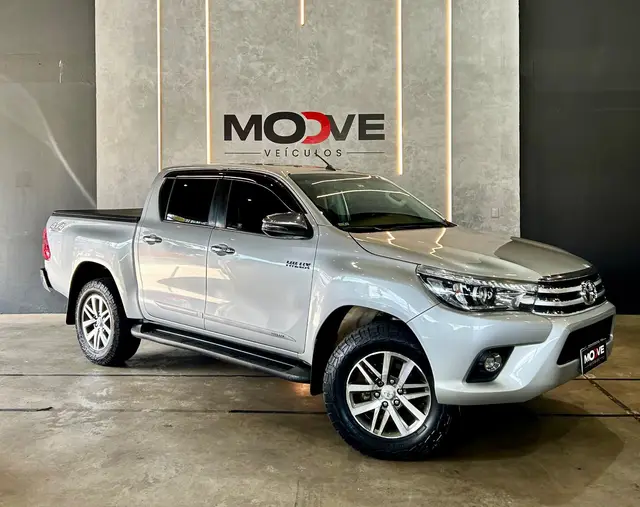 Carro Toyota Hilux Cabine Dupla 2018 Hilux 2.8 TDI SRX CD 4x4 (Aut)
