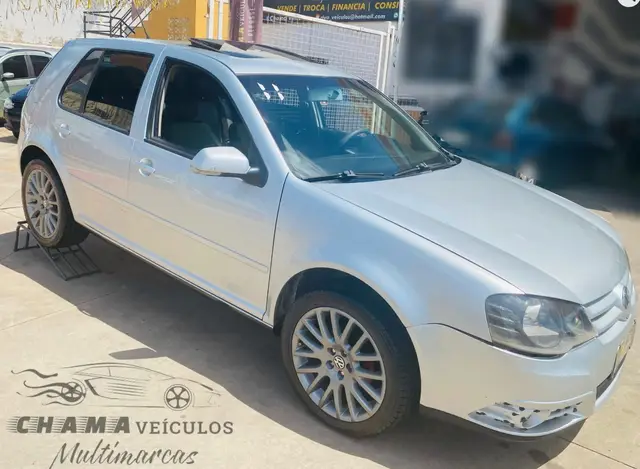 Carro Volkswagen Golf 2011 Sportline 1.6 (Flex)