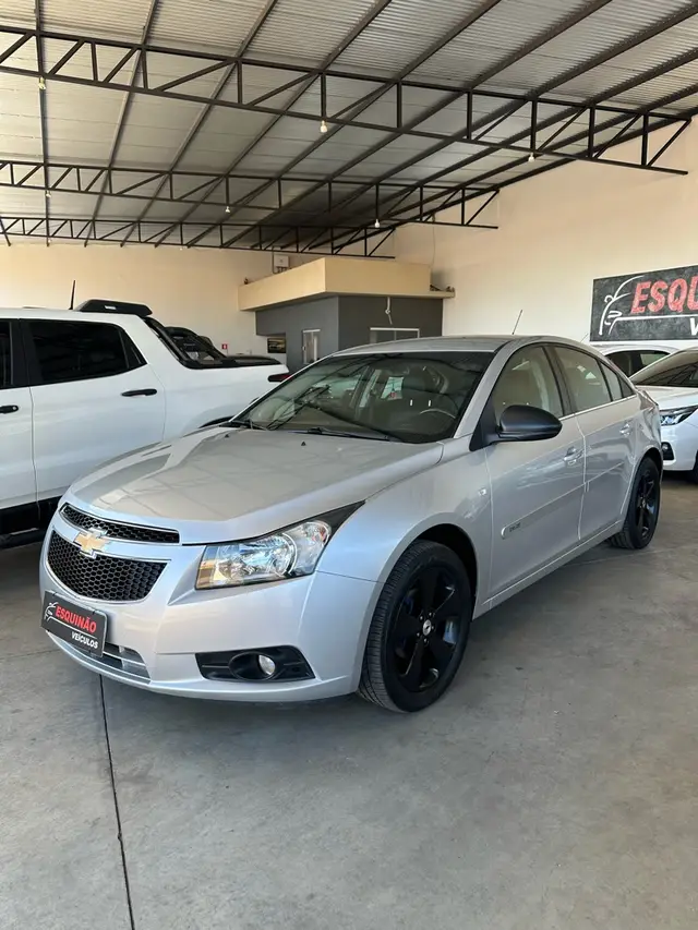 Carro Chevrolet Cruze 2013 LT 1.8 16V Ecotec (Flex)