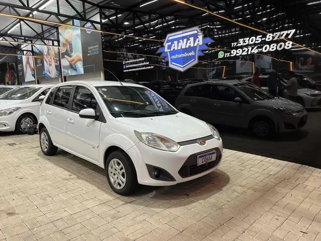 Carro Ford Fiesta Hatch 2014 SE Rocam 1.6 (Flex)