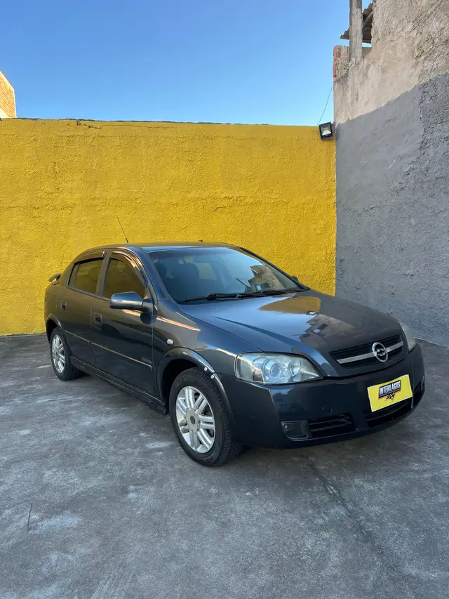 Carro Chevrolet Astra Hatch 2008 Advantage 2.0 (Flex)
