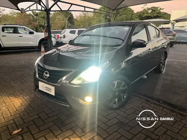 Carro Nissan Versa 2017 1.6 16V SL FlexStart CVT (Flex)