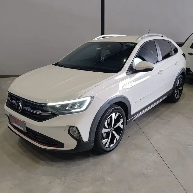 Volkswagen Nivus Highline 1.0 Turbo (Aut.)