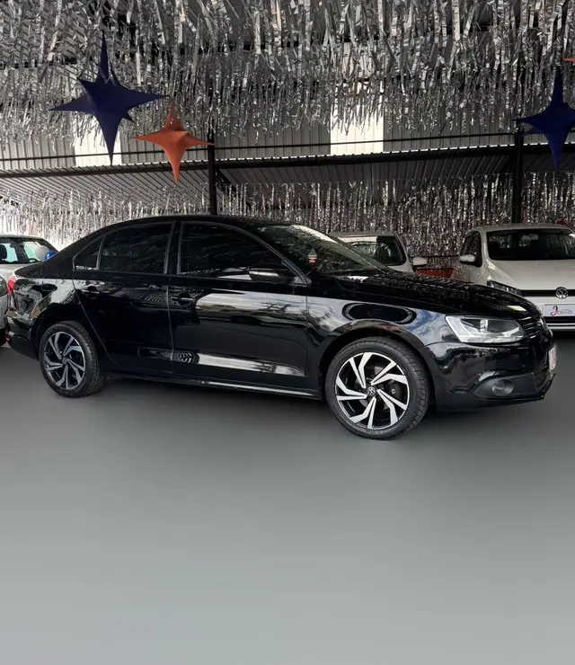 Carro Volkswagen Jetta 2012 2.0 Comfortline (Flex)
