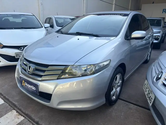 Carro Honda City 2010 LX 1.5 16V (flex)