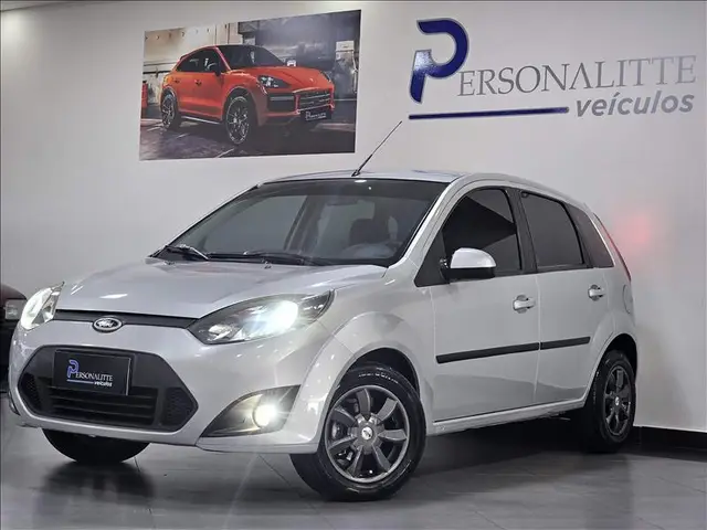 Carro Ford Fiesta Hatch 2014 SE 1.0 RoCam (Flex)