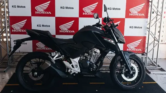 Moto Honda CB 300F Twister 2025 (CBS)