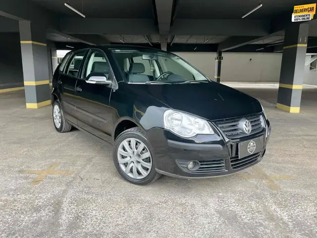 Carro Volkswagen Polo Sedan 2010 1.6 8V (Flex)