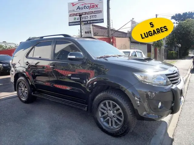 Carro Toyota Hilux SW4 2014 3.0 TDI 4x4 SRV 5L