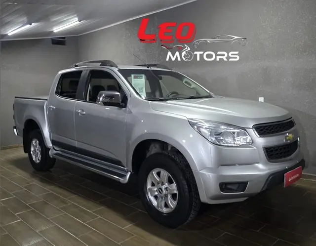 Carro Chevrolet S10 Cabine Dupla 2014 S10 2.4 LT 4x2 (Cab Dupla) (Flex)