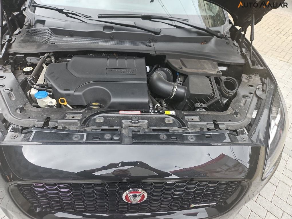 E-Pace 2.0 P250 R-Dynamic S 4WD