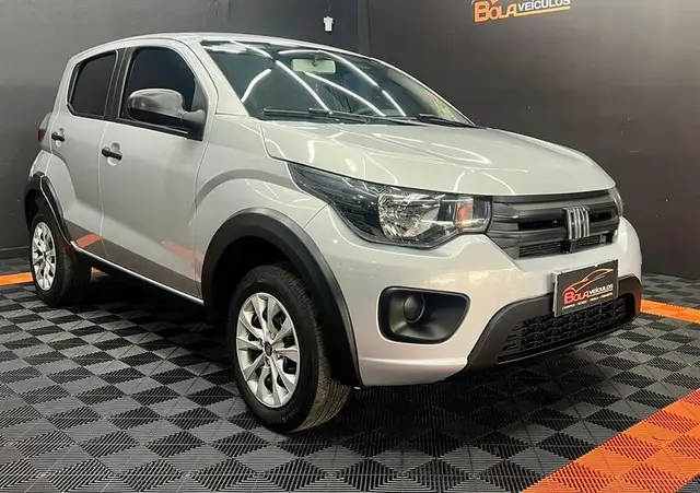 Carro Fiat Mobi 2023 Like 1.0 (Flex)