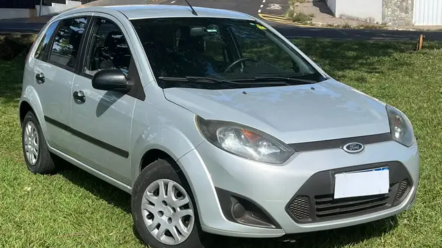 Carro Ford Fiesta Hatch 2012 1.0 (Flex)