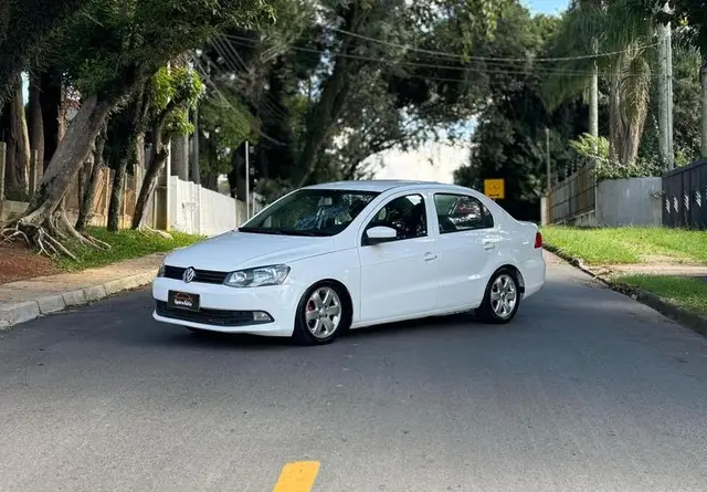 Carro Volkswagen Voyage 2015 MOTION  Trendline
