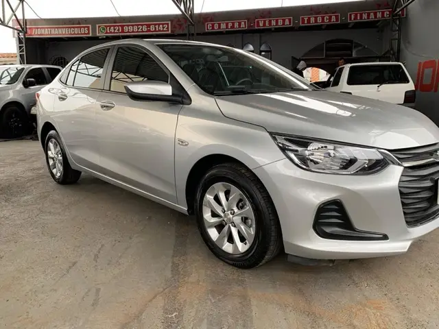Carro Chevrolet Onix Plus 2023 LT 1.0 Turbo (Aut.)
