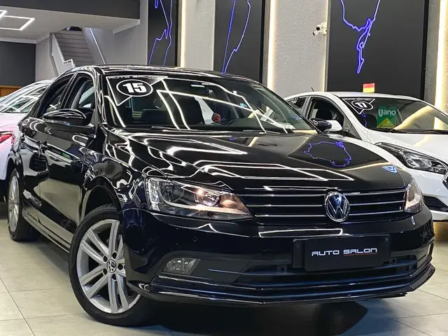 Carro Volkswagen Jetta 2015 2.0 TSI Highline DSG