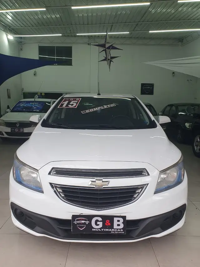 Carro Chevrolet Onix 2015 1.4 LT SPE/4
