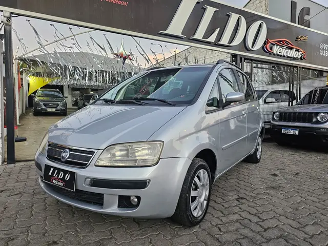 Carro Fiat Idea 2006 ELX 1.4 (Flex)