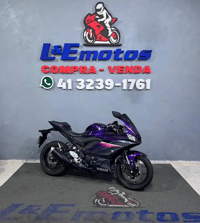 Carro Yamaha YZF R3 2024 ABS