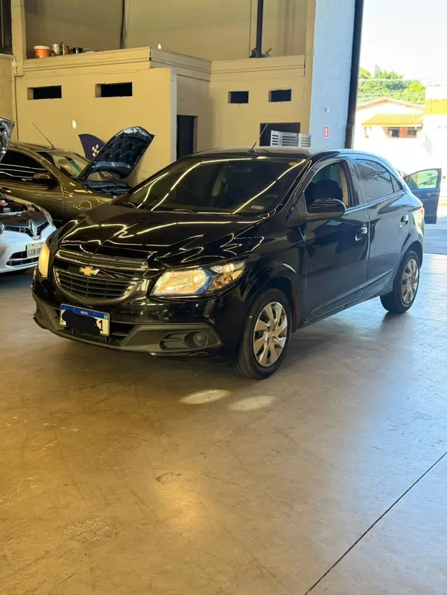 Carro Chevrolet Onix 2016 1.4 LT SPE/4