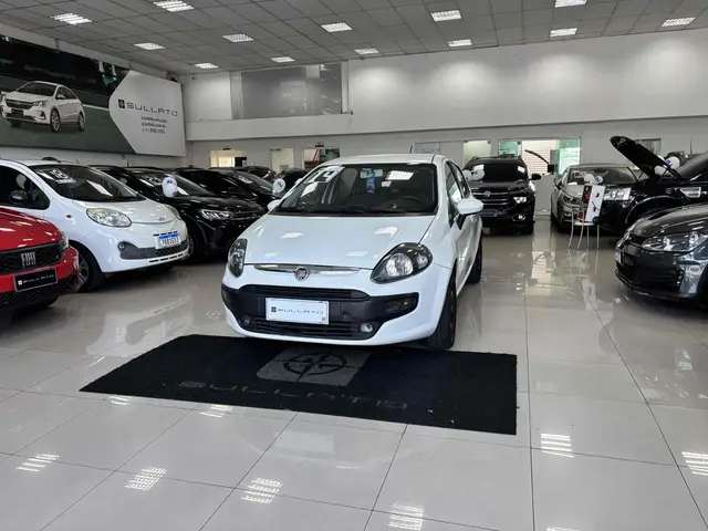 Carro Fiat Punto 2014 BlackMotion 1.8 16V (Flex)