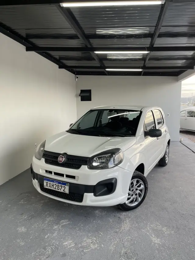 Carro Fiat Uno 2020 Attractive 1.0 8V (Flex) 4p