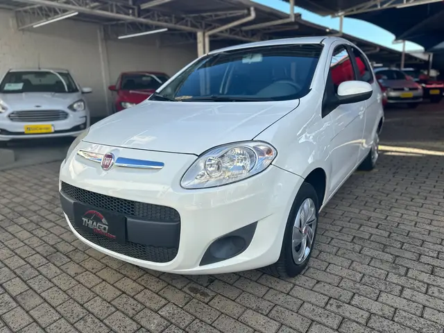 Carro Fiat Palio 2015 Attractive 1.0 Evo (Flex)