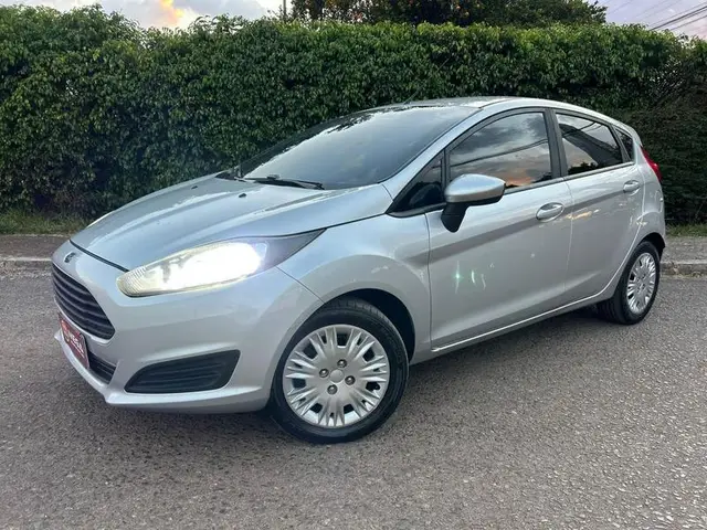 Carro Ford New Fiesta Hatch 2015 New Fiesta SE 1.5 16V