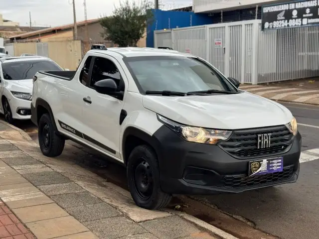 Carro Fiat Strada 2022 Endurance 1.4 CS