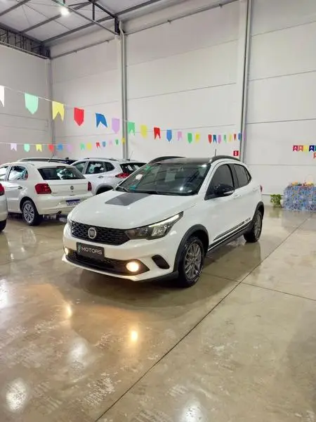Carro Fiat Argo 2020 1.3 Trekking (Flex)