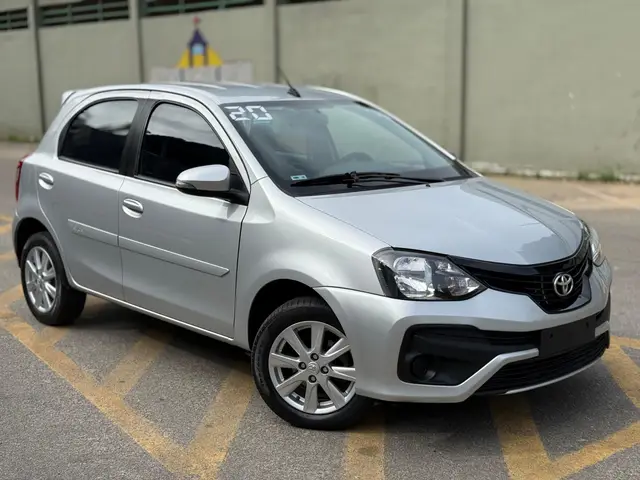Carro Toyota Etios 2020 X Plus 1.5 (Aut) (Flex)