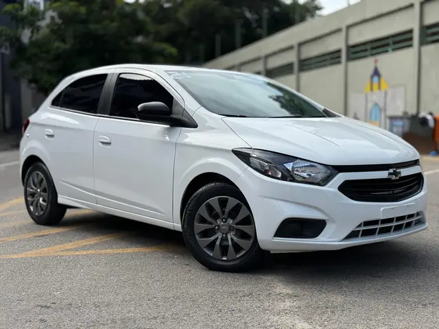 Carro Chevrolet Onix 2021 1.0 (Flex)