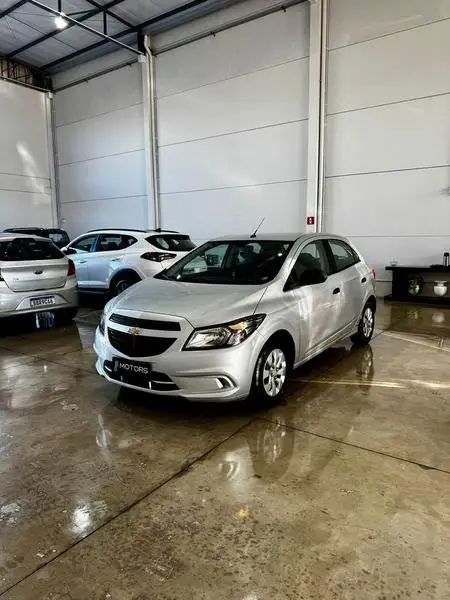 Carro Chevrolet Onix 2019 1.0 Joy SPE/4