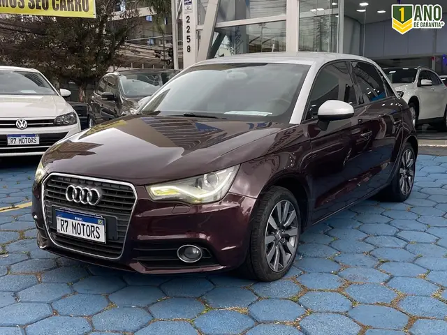 Carro Audi A1 2013 1.4 TFSI Sportback Ambition S Tronic