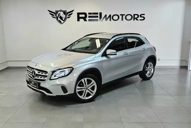 Carro Mercedes-Benz GLA 200 2019 GLA 200 1.6 Style