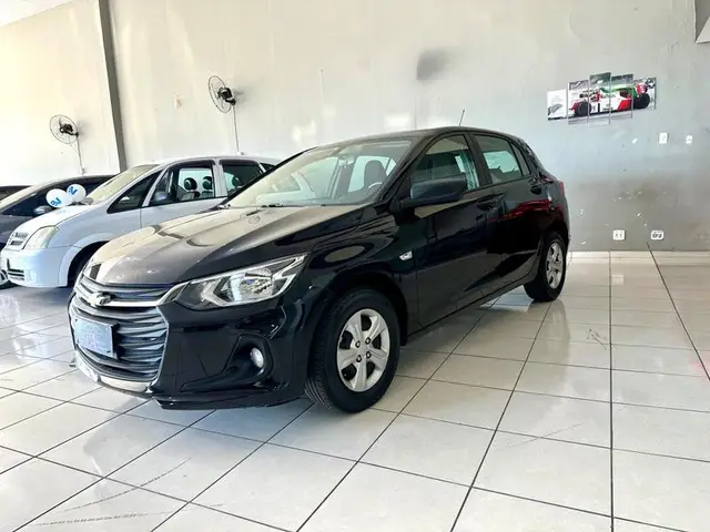 Carro Chevrolet Onix 2024 LT 1.0