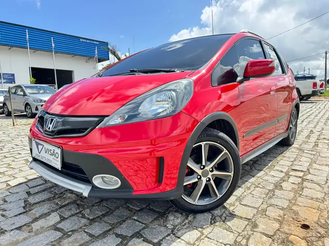 Carro Honda Fit 2014 Twist 1.5 16v (Flex)