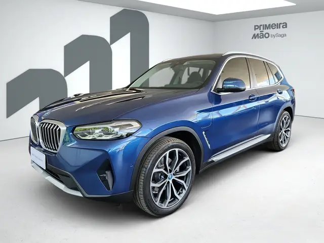Carro BMW X3 2024 xDrive30e X Line 2.0 Turbo (Aut.) (Híb.)