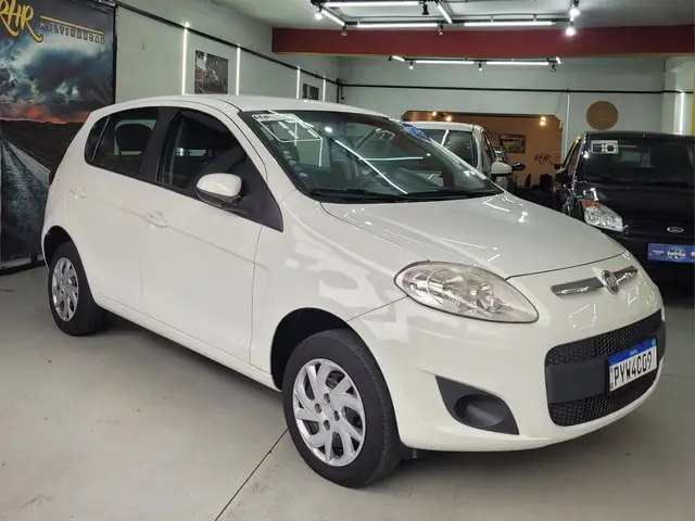 Carro Fiat Palio 2017 Attractive 1.0 Evo (Flex)