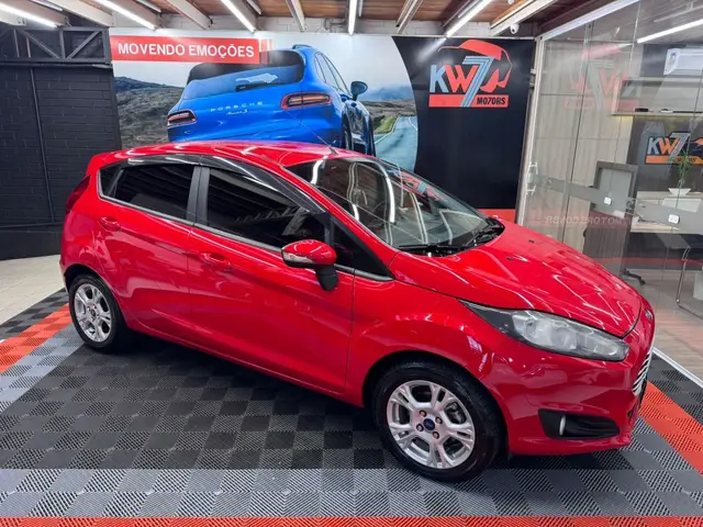 Carro Ford New Fiesta Sedan 2016 1.6 SE PowerShift (Flex)