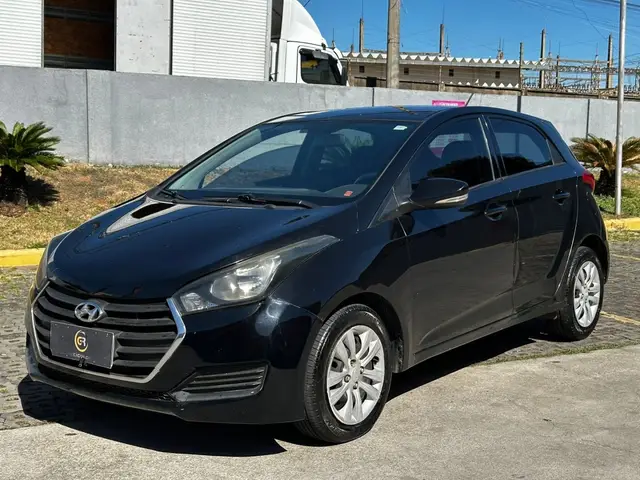 Carro Hyundai HB20S 2018 1.0 Comfort Plus (Flex)