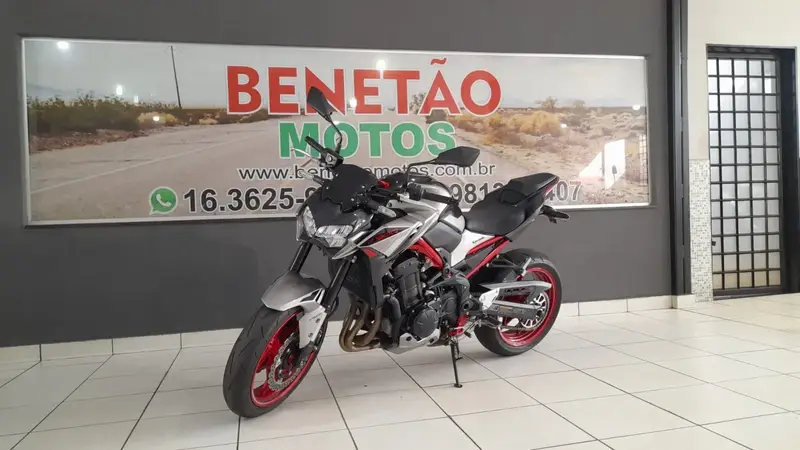 Kawasaki Z 900
